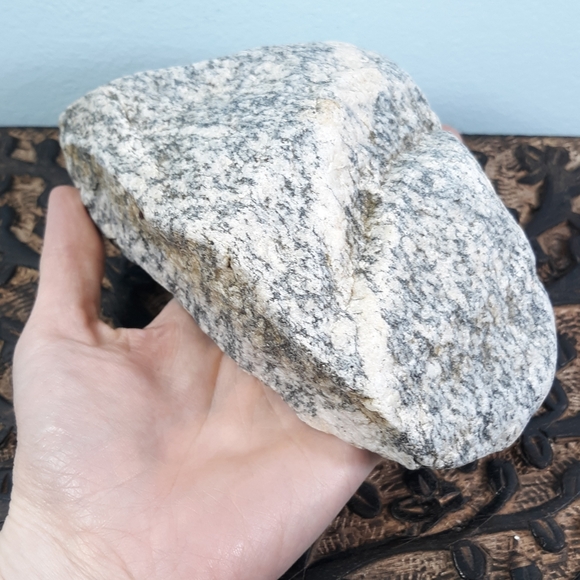 Maine Banded Granite Stone East Coast Beach Rock Raw Mineral Specimen Gray White - Picture 12 of 12
